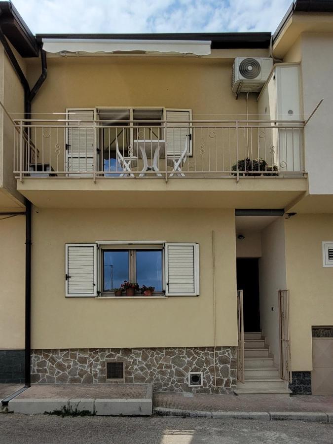 Comfort, Parcheggio E Balcone Su Tricarico In Basilicata, Io Sono Qui ภายนอก รูปภาพ